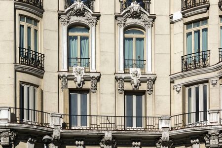MADRID, SPAIN - JANUARY 24, 2018: Typical building in the center of City of Madrid, Spainのeditorial素材