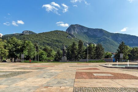 VRATSA, BULGARIA - JULY 15, 2018: Monument of revolutionary and national hero Hristo Botev at the center of town of Vratsa, Bulgariaのeditorial素材