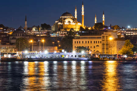 ISTANBUL, TURKEY - JULY 27, 2019: Amazing Sunset panorama of Golden Horn and Bosphorus in city of Istanbul, Turkeyのeditorial素材