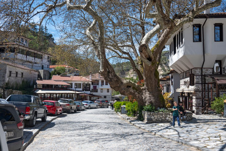 MELNIK, BULGARIA - APRIL 13, 2023: Typical street and old houses at town of Melnik, Blagoevgrad region, Bulgariaのeditorial素材