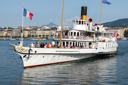GENEVA, SWITZERLAND - JUNE 17, 2023: Amazing Panoramic view of Embankment of city of Geneva, Switzerlandのeditorial素材