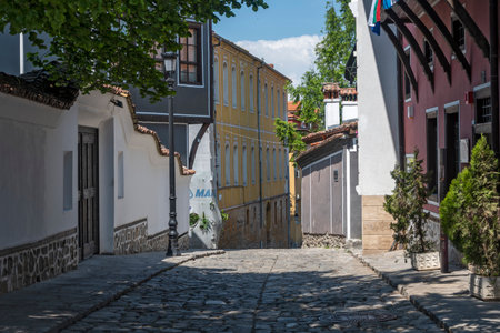 PLOVDIV, BULGARIA - MAY 23, 2023: Typical street and houses at The old town of city of Plovdiv, Bulgariaのeditorial素材