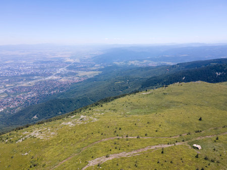 Amazing Aerial view of Vitosha Mountain near Kamen Del Peak, Bulgariaの写真素材