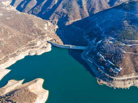 Aerial winter view of Vacha (Antonivanovtsi) Reservoir, Rhodope Mountains, Plovdiv Region, Bulgariaの写真素材