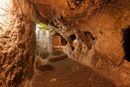 Underground city in Derinkuyu.の写真素材