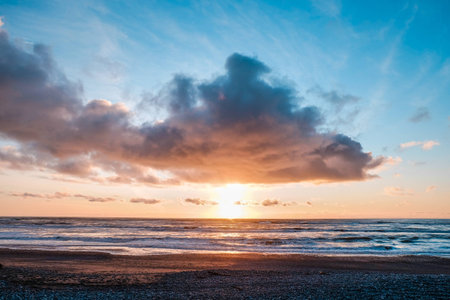 Sunset in Greymouth, NZの写真素材