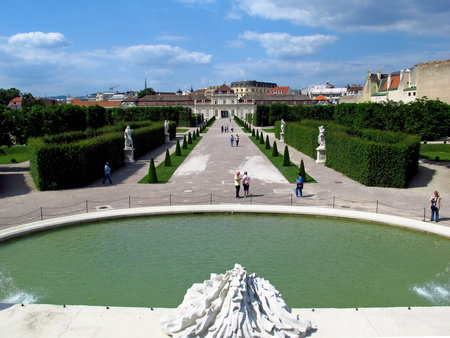 Vienna / Austria - 10 Jun 2011: The fountain in Belvedere palace in Vienna, Austriaのeditorial素材
