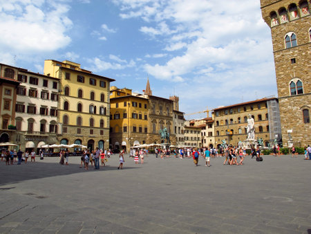 Florence, Italy - 13 Jul 2011: Piazza della Signoria, Florence, Italyのeditorial素材