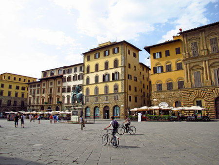 Florence, Italy - 13 Jul 2011: Piazza della Signoria, Florence, Italyのeditorial素材