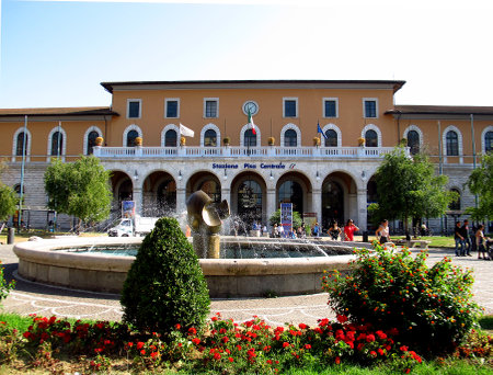 The vintage palace, Pisa, Italyのeditorial素材