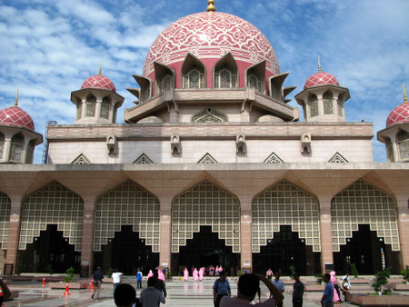 Putrajaya / Malaysia - 14 Jan 2010: The mosque in Putrajaya, Malaysiaのeditorial素材