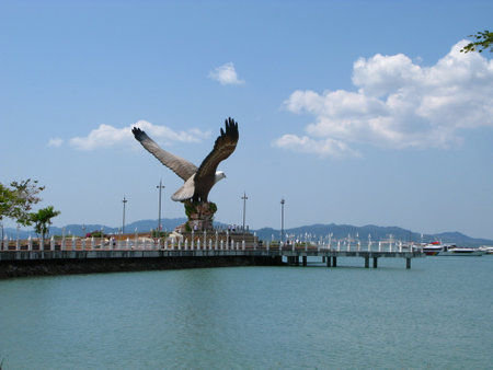 Langkavi / Malaysia - 18 Jan 2010: The statue of the Eagle in Langkavi island, Malaysiaのeditorial素材