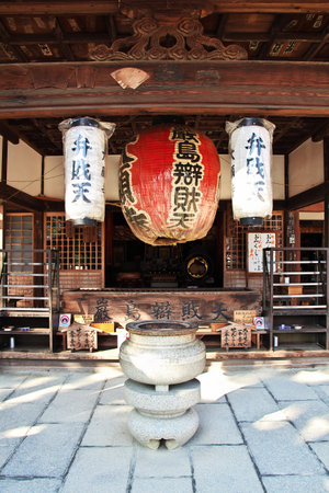 Miyajima / Japan - 08 Nov 2013: Itsukushima shrine, Miyajima island, Japanのeditorial素材