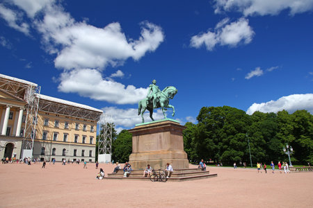 Oslo / Norway - 27 Jun 2012: The statue in the park of the Royal Palace in Oslo, Norwayのeditorial素材