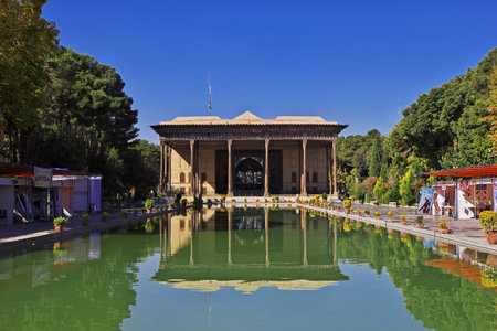 Isfahan / Iran - 03 Oct 2012: Chehel Sotoun in Isfahan, Iranのeditorial素材