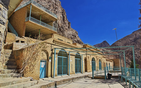 Chak Chak / Iran - 02 Oct 2012: Chak Chak is Zoroastrian Temple, Iranのeditorial素材