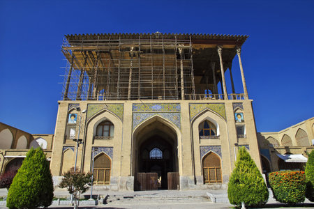 Isfahan / Iran - 03 Oct 2012: Naqsh-e Jahan Square in Isfahan, Iran. Meidan Emam.のeditorial素材