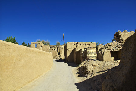 Natanz / Iran - 05 Oct 2012: Old mosque in Natanz city, Iranのeditorial素材