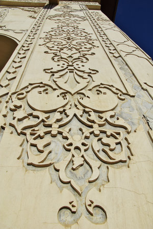 Kashan / Iran - 05 Oct 2012: Frescos in the mosque of Kashan city, Iranのeditorial素材