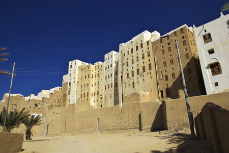 Shibam, Hadramaut / Yemen - 31 Dec 2012: The city of medieval skyscrapers, Shibam, Wadi Hadramaut, Yemenのeditorial素材
