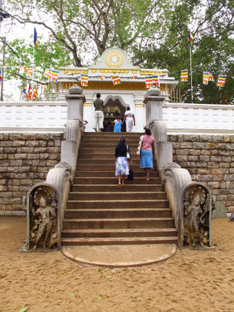 Anuradhapura, Sri Lanka - 05 Jan 2011: Sri Maha Boodhi Temple, Anuradhapura, Sri Lankaのeditorial素材