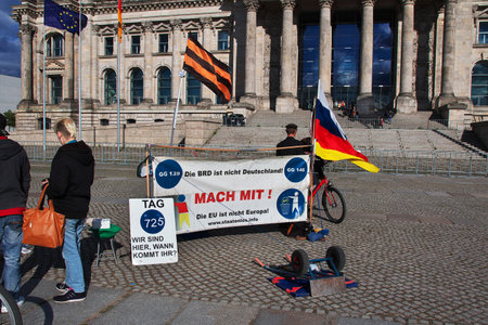 Berlin / Germany - 08 Sep 2015: Reichstag building, Berlin, Germanyのeditorial素材