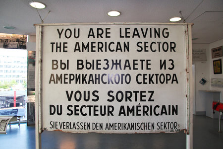 Berlin / Germany - 09 Sep 2015: Memorial of the Berlin Wall, Germanyのeditorial素材