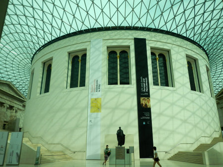 London / UK - 27 Jul 2013: British museum in London city, Englandのeditorial素材