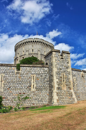 Windsor / UK - 29 Jul 2013: Buildings of Windsor castle in Englandのeditorial素材