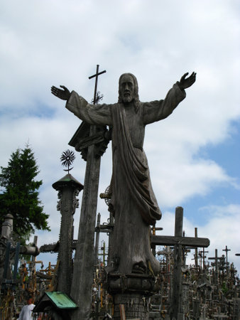 Siauliai / Lithuania - 31 Jul 2010: The Hill Of Crosses, Lithuaniaのeditorial素材