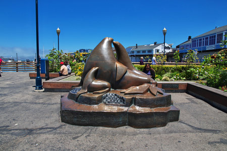 San Francisco / United States - 12 Jul 2017: The monument in the marina in San Francisco city, West coast, United Statesのeditorial素材
