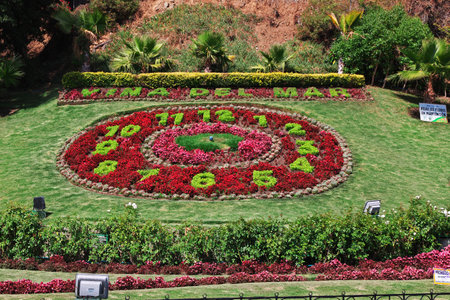 The flower clock in Vina del Mar, Chileのeditorial素材