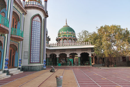 Multan, Pakistan - 26 Mar 2021: Ghousia Hamidia Mosque in Multan, Punjab province, Pakistanのeditorial素材