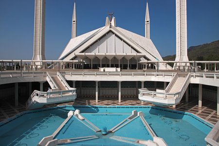 Faisal Mosque in Islamabad, Pakistanのeditorial素材