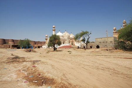 Abbasi Jamia Masjid Qila Derawar, Punjab province, Pakistanのeditorial素材