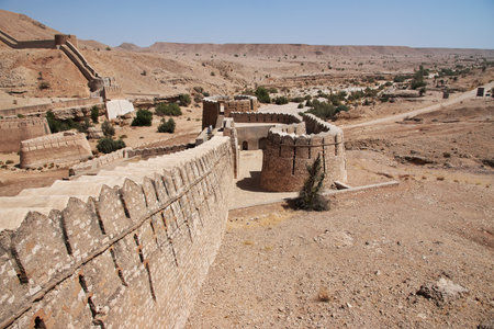 Ranikot Fort, Great Wall of Sindh, vinatge ruins in Pakistanのeditorial素材
