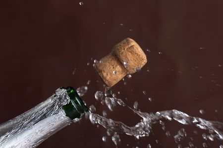Champagne eruptionの写真素材
