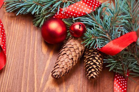 christmas wreath with red and golden ballsの写真素材