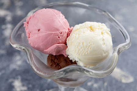 ice cream balls in the bowlの写真素材