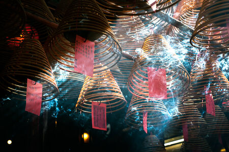 Incense coils hang from the ceiling of Man Mo Temple, Hong Kong Islandのeditorial素材