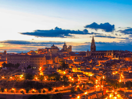 The sun sets over Toledo, Spainの写真素材