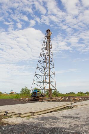 Workers on the Derrick to concrete pilingの写真素材