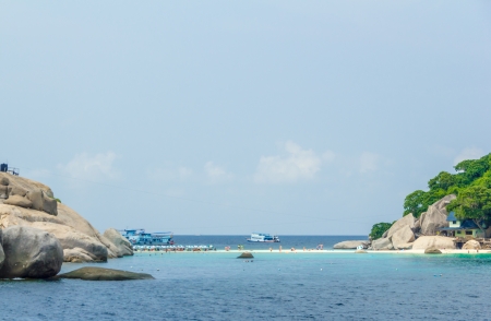 Distant View of Tourist activities on the sea beach at Koh Nang Yuan.の写真素材