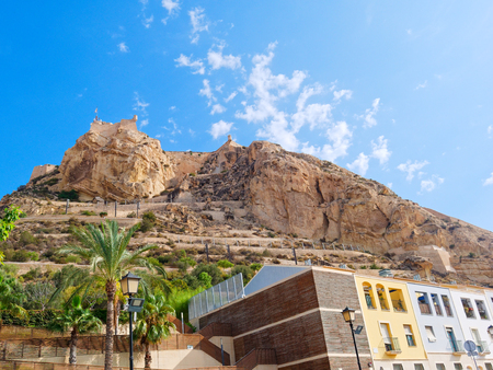 View of the mountain and the castle of St. Barbara in Alicante.のeditorial素材