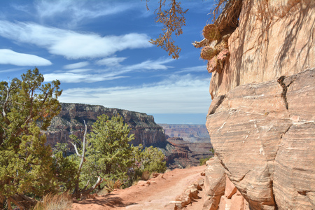 South Kaibab trail path into the Grand Canyon bottom. Rock wallの写真素材