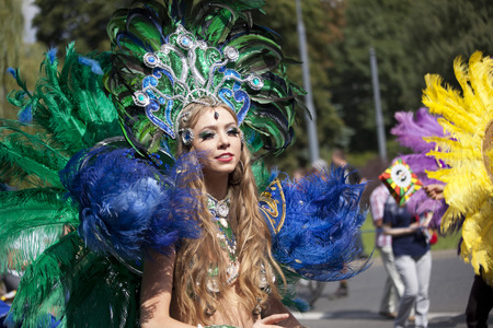 WARSAW, POLAND, August 31: Unidentified Carnival dancer on the parade on Warsaw Multicultural Street Party on August 31, 2014 in Warsaw, Poland.のeditorial素材