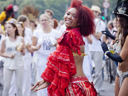 WARSAW, POLAND, August 31: Unidentified Carnival dancer on the parade on Warsaw Multicultural Street Party on August 31, 2014 in Warsaw, Poland.のeditorial素材