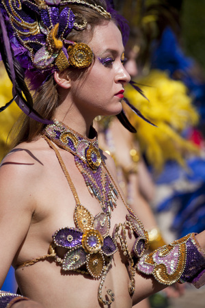 WARSAW, POLAND, AUGUST 28: Unidentified Carnival dancer on the parade on Warsaw Multicultural Street Parade on August 28, 2016 in Warsaw, Poland.のeditorial素材