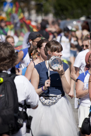 WARSAW, POLAND, AUGUST 28: Unidentified musician on the parade on Warsaw Multicultural Street Parade on August 28, 2016 in Warsaw, Poland.のeditorial素材