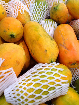 Sweet papayas.の素材